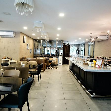 Traders Inn Brunei Bandar Seri Begawan Exterior foto