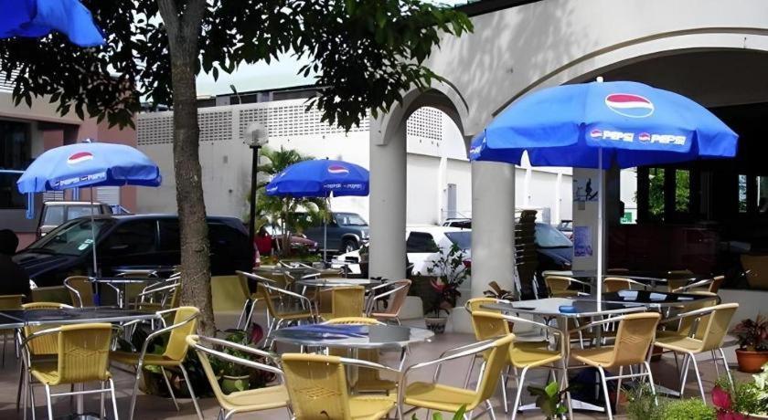 Traders Inn Brunei Bandar Seri Begawan Exterior foto