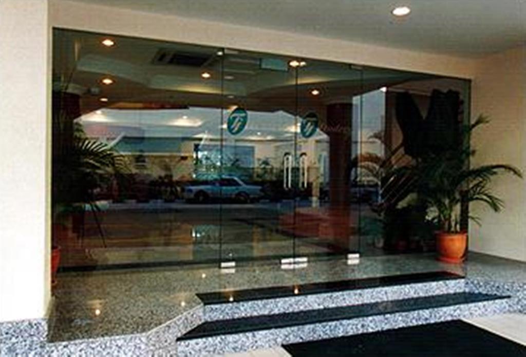 Traders Inn Brunei Bandar Seri Begawan Exterior foto